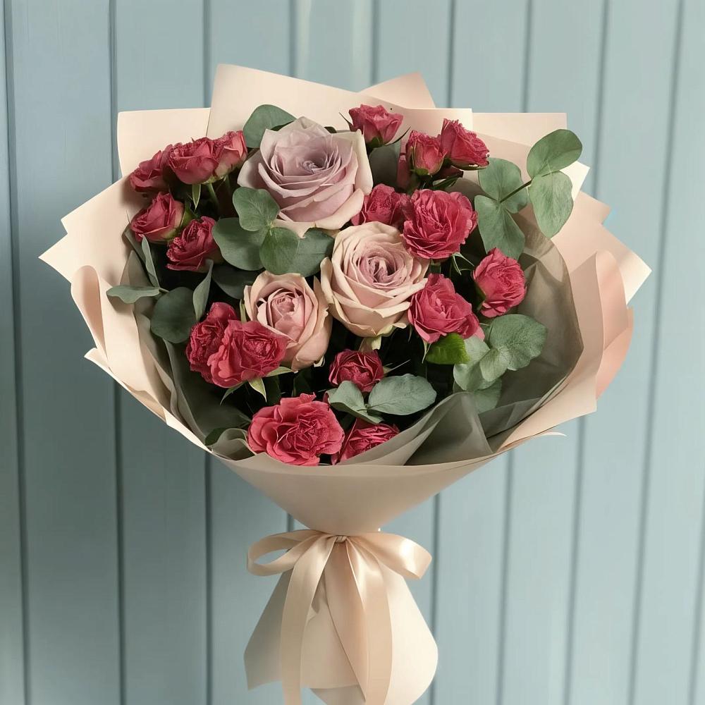 Букет цветов из: Гвоздики и Розы в Новый Снопок
