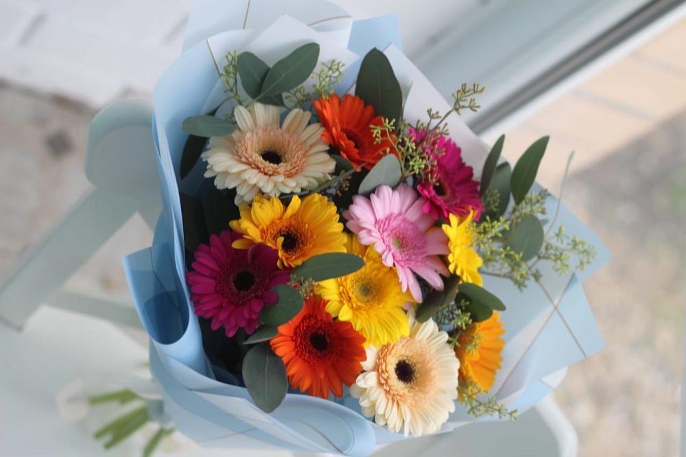 Букет цветов из: Герберы в Новый Снопок