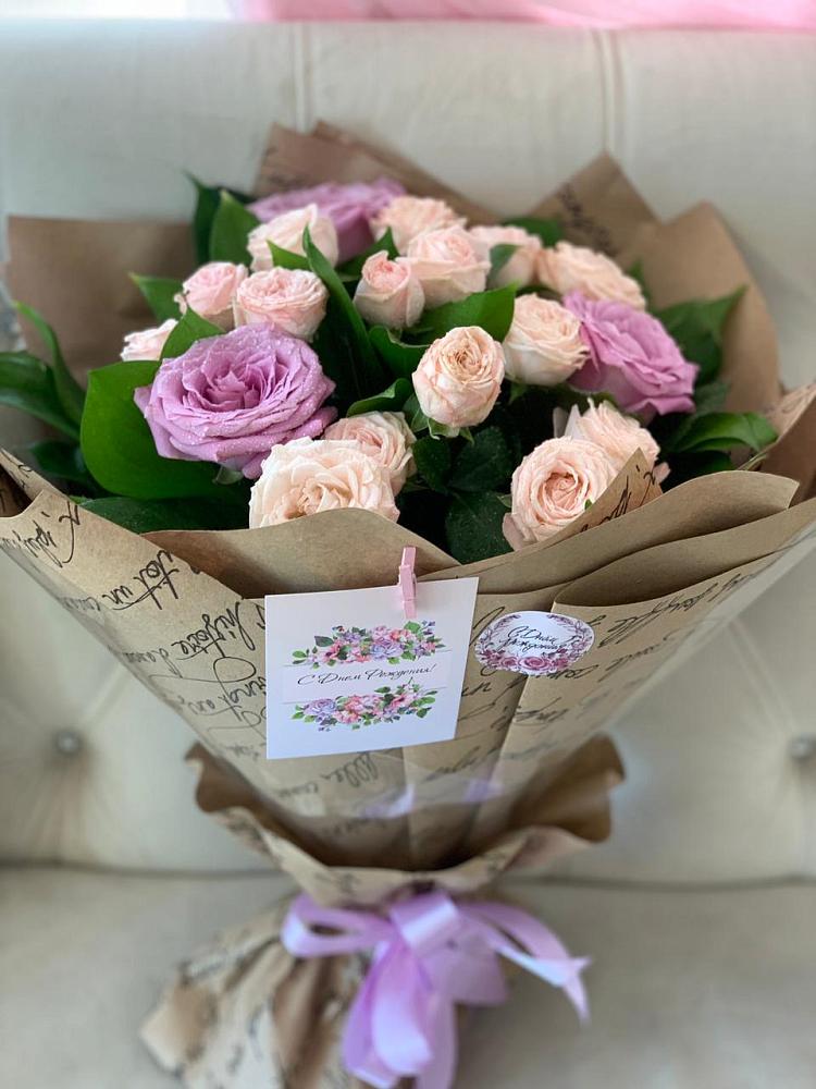 Букет цветов из: Розы в Новый Снопок