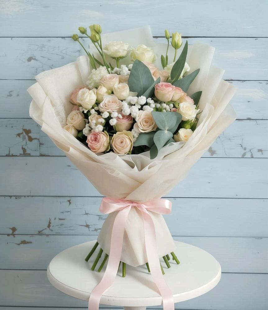 Букет цветов из: Розы и Лизиантусы в Новый Снопок