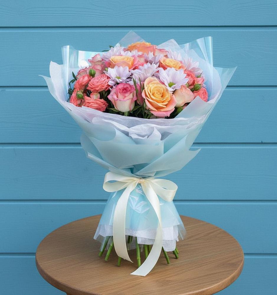 Букет цветов из: Хризантемы и Розы в Новый Снопок