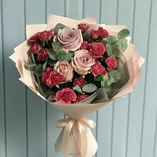 Букет цветов из:  Гвоздики и Розы в Новый Снопок