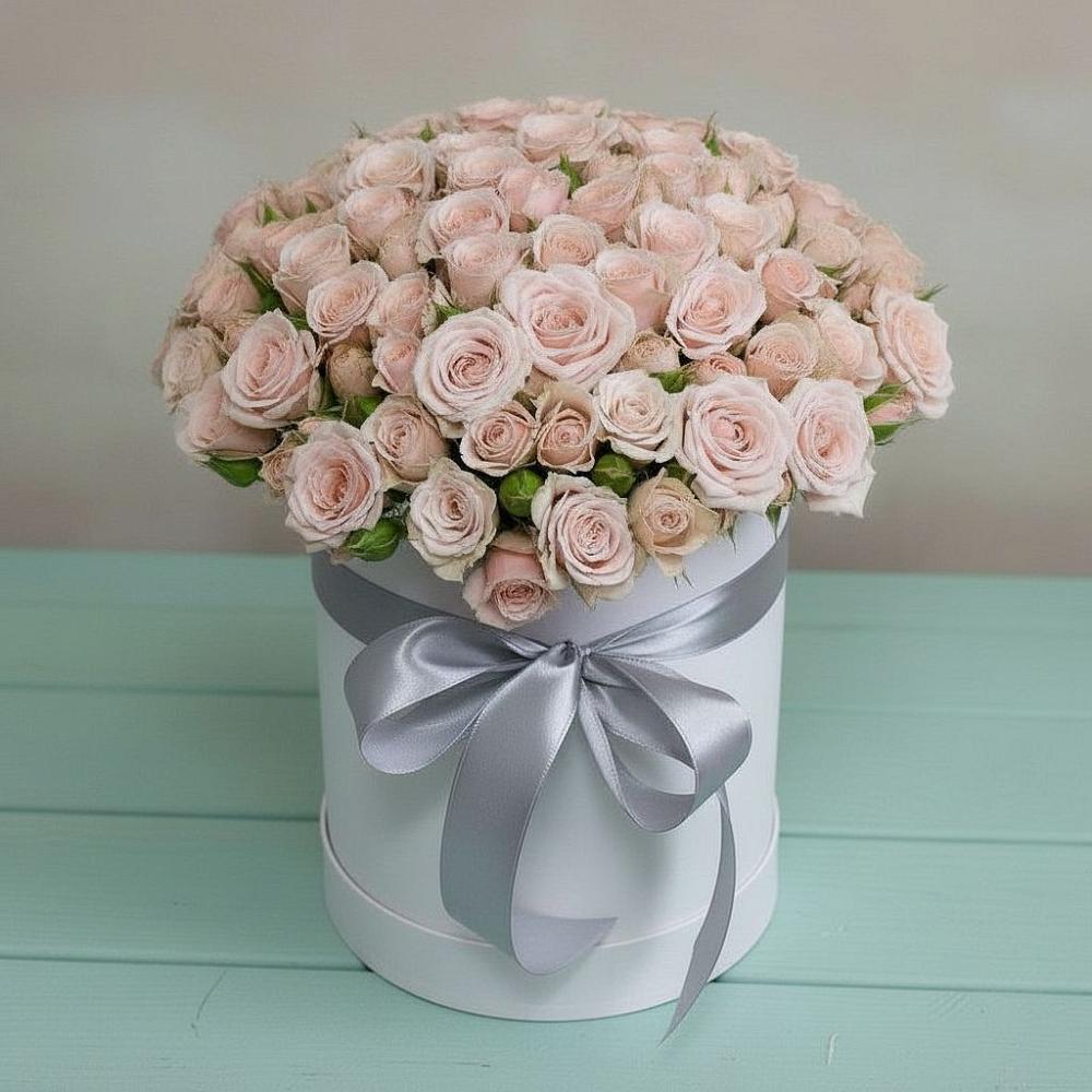 Цветочная композиция из Розы в шляпной коробке в Новый Снопок